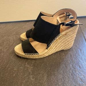 Dolce Vita Black Wedge sandals-7.5